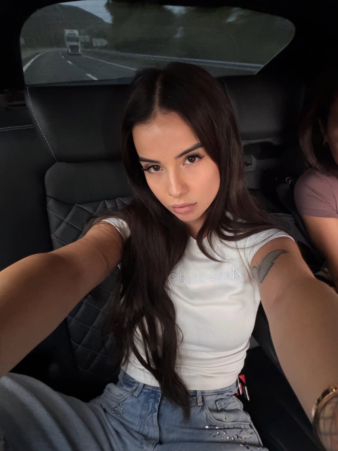 Rina Balaj: Shqetësimi im është cilësia e ushqimit, jo prejardhja ime