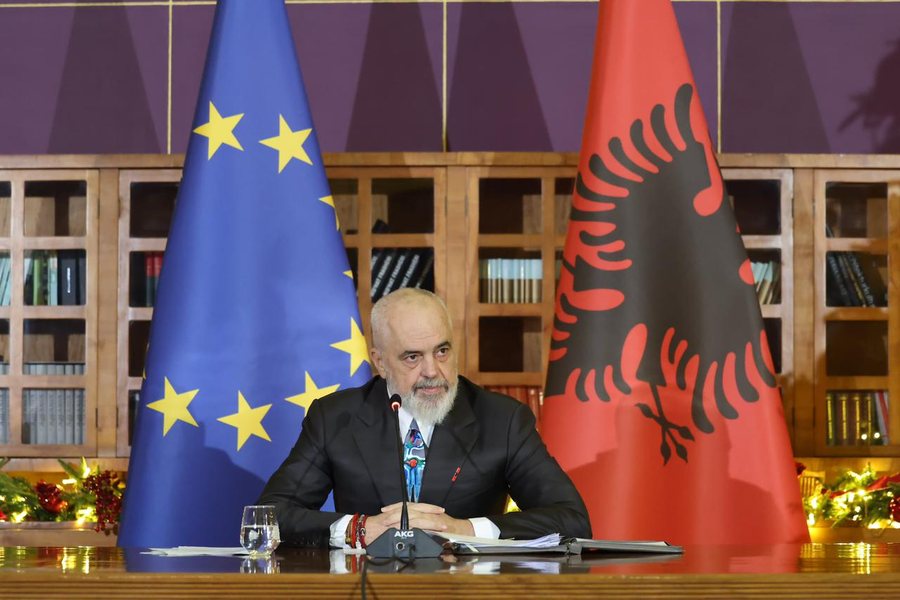 Shqipëria avancon në negociatat me BE-në për ndërmarrjet dhe politikën industriale