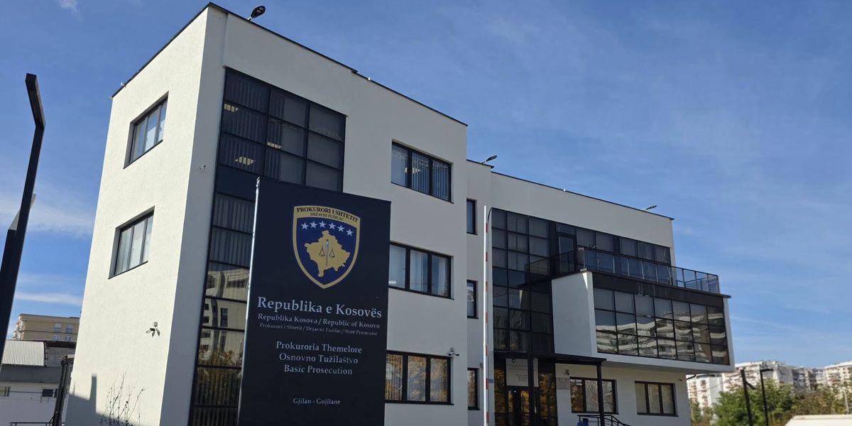 Tre pushkë gjuetie u sekuestruan pas vrasjes në Pogragjë