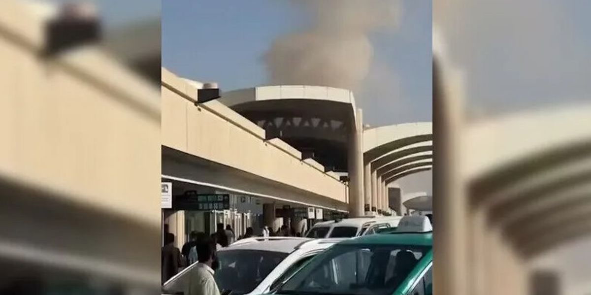 Aeroporti King Khalid mbetet i pezulluar pas sulmeve dhe verifikimeve të sigurisë
