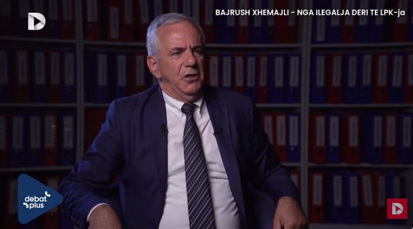Gardiani shqiptar e ndihmoi të dërgonte mesazh jashtë burgut, rrëfen Bajrush Xhemajli