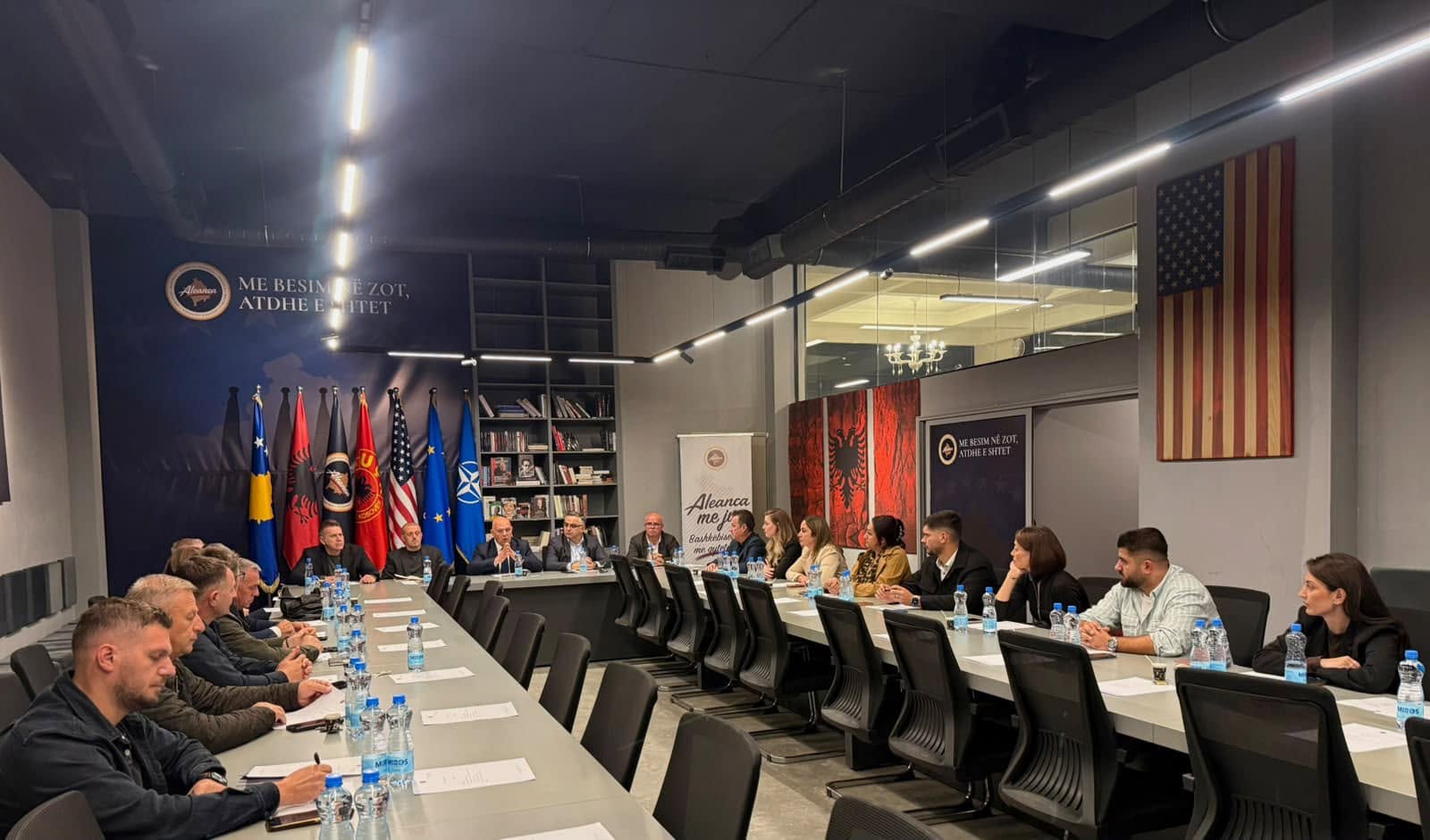 Kryesia e Aleancës diskuton zhvillimet politike dhe përgatit takimin e së shtunës