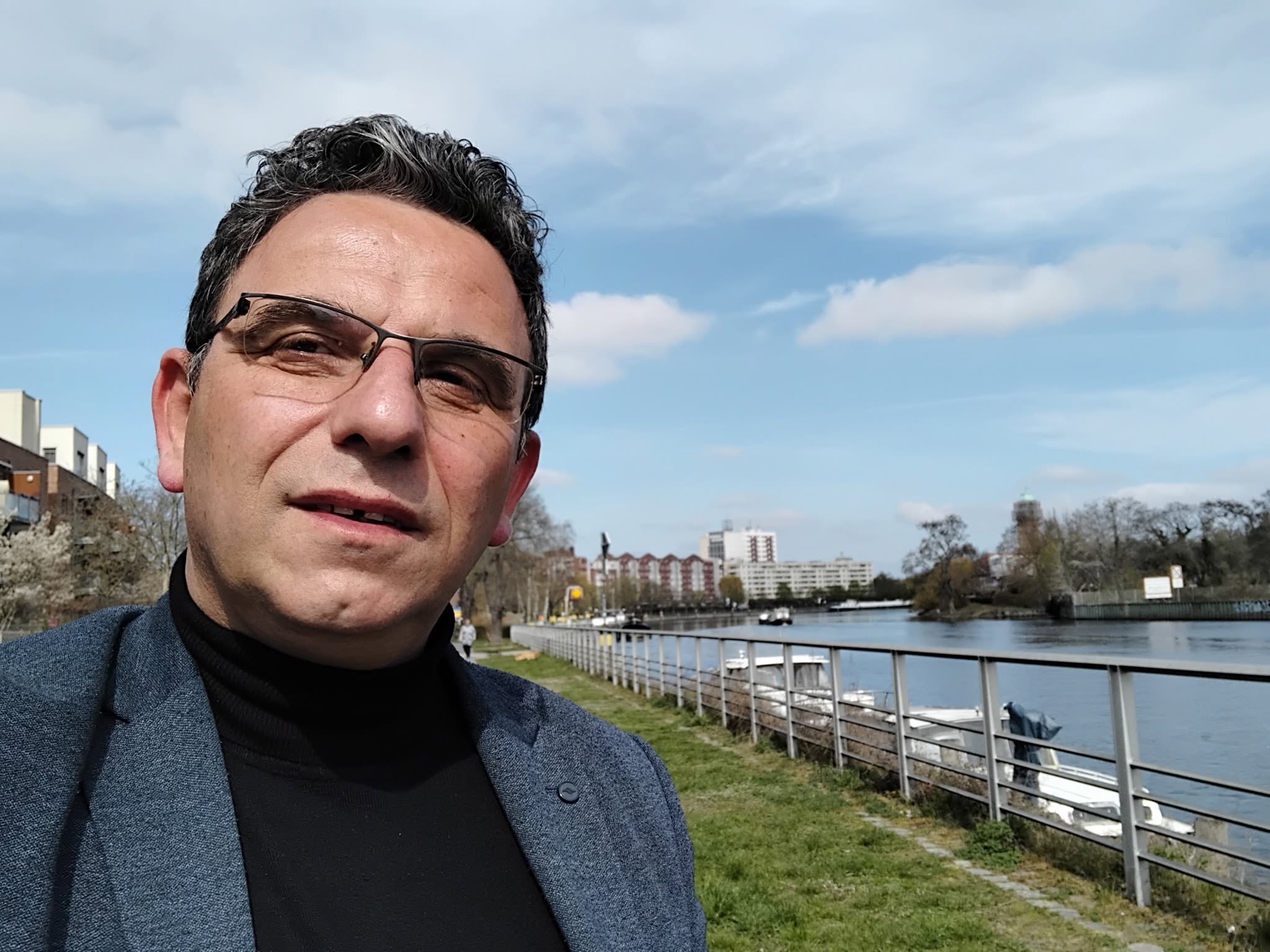 Ernest Luma padit RTK-në pas ndërprerjes së marrëdhënies së punës