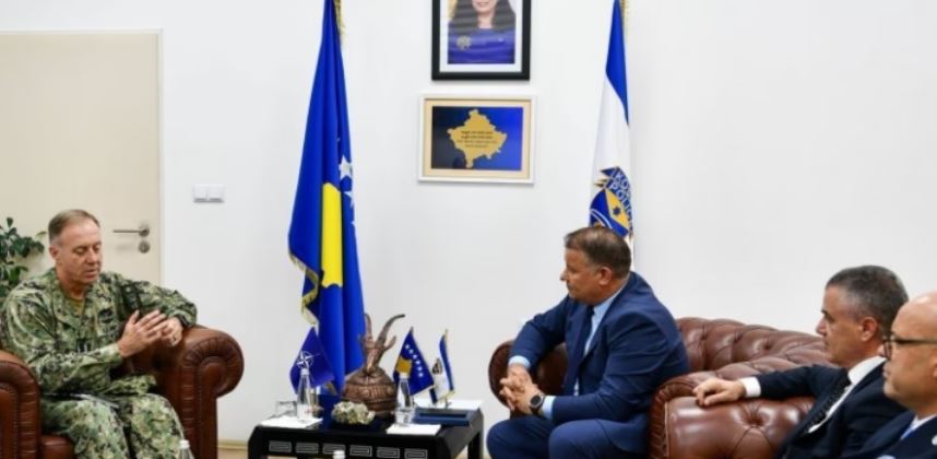 Takim mes Hoxhës, Wikoffit dhe Vergorit për sigurinë në Kosovë