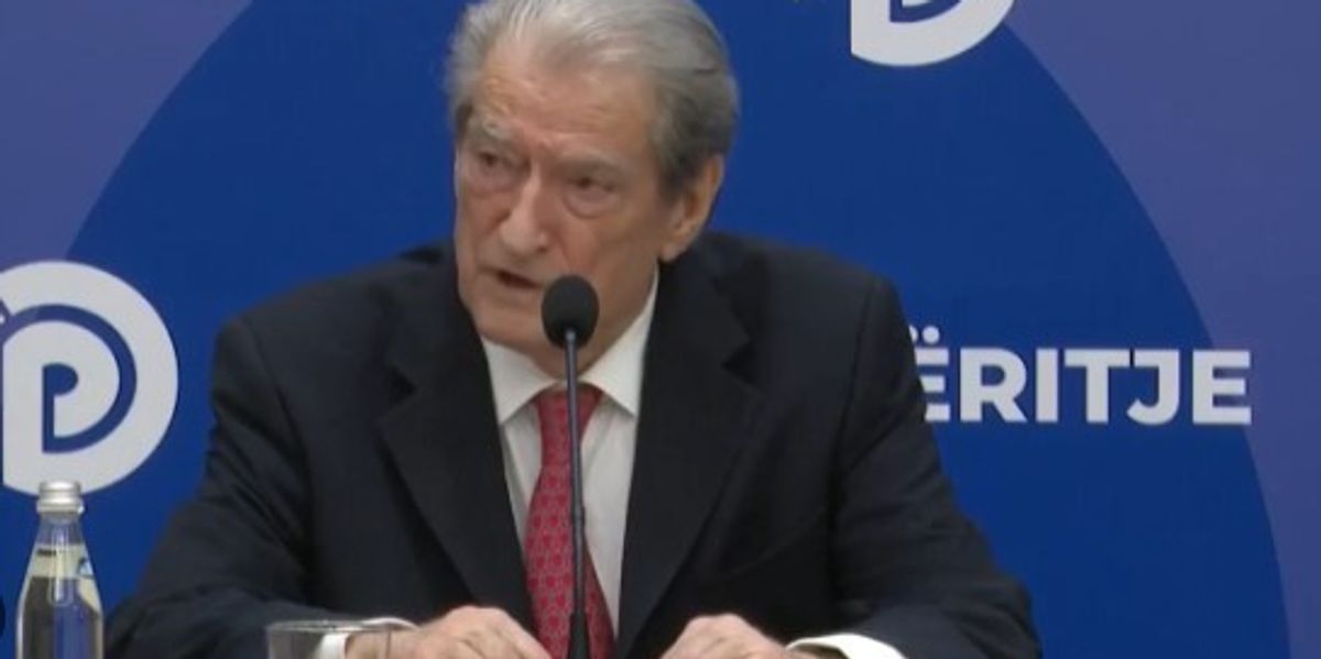 Opozita në krah të protestuesve, Berisha i bën thirrje Ramës të largohet