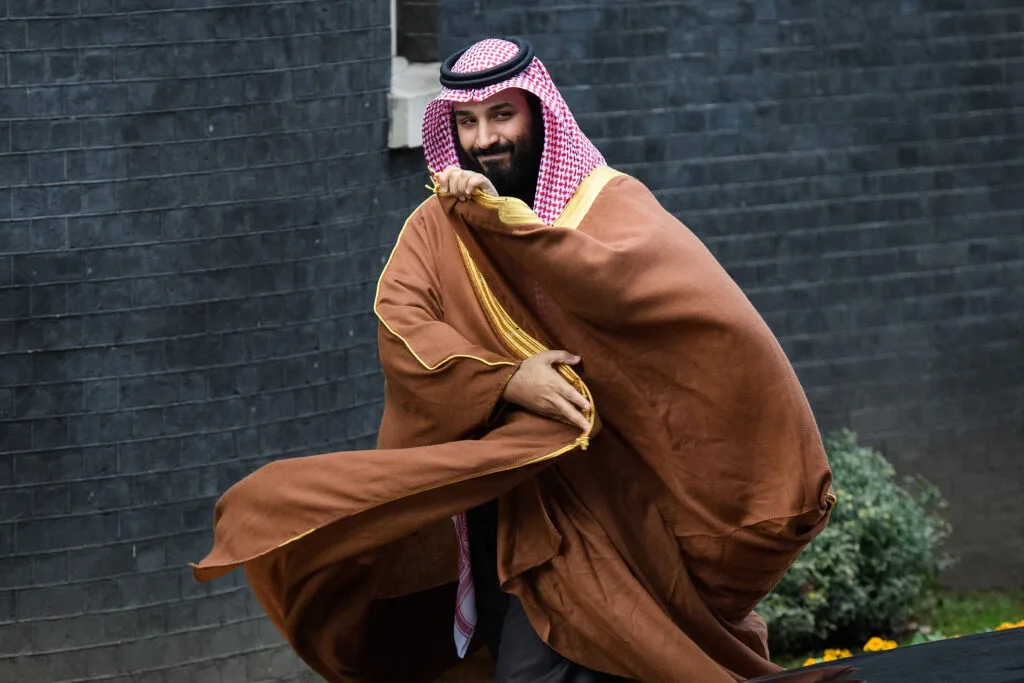 Goditjet ndaj aeroporteve dhe Aramcos rrisin presionin mbi Mohammed bin Salmanin