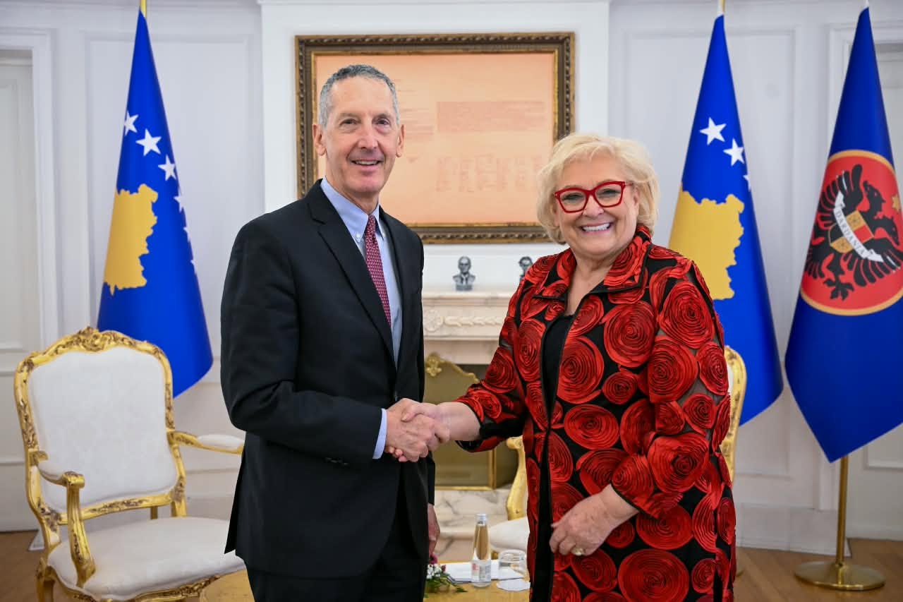 Bisedime për zhvillimet në Kosovë dhe rajon mes Shiroka Pulës dhe Josephit