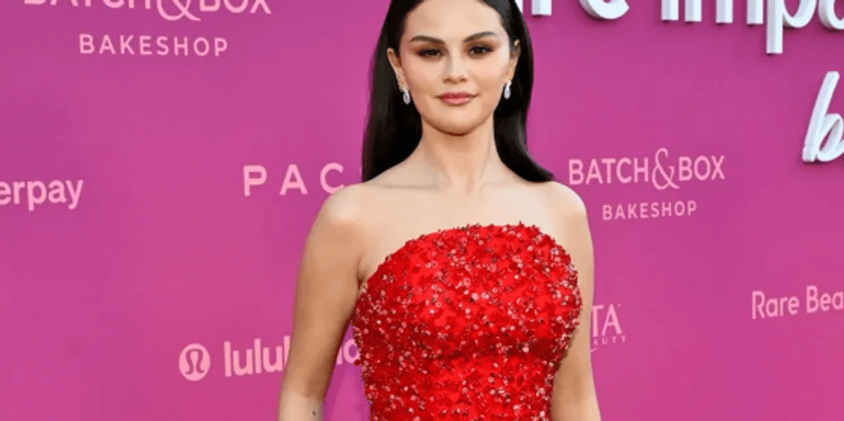 Fustani me temina i Selena Gomezit tërheq vëmendjen në Los Angeles