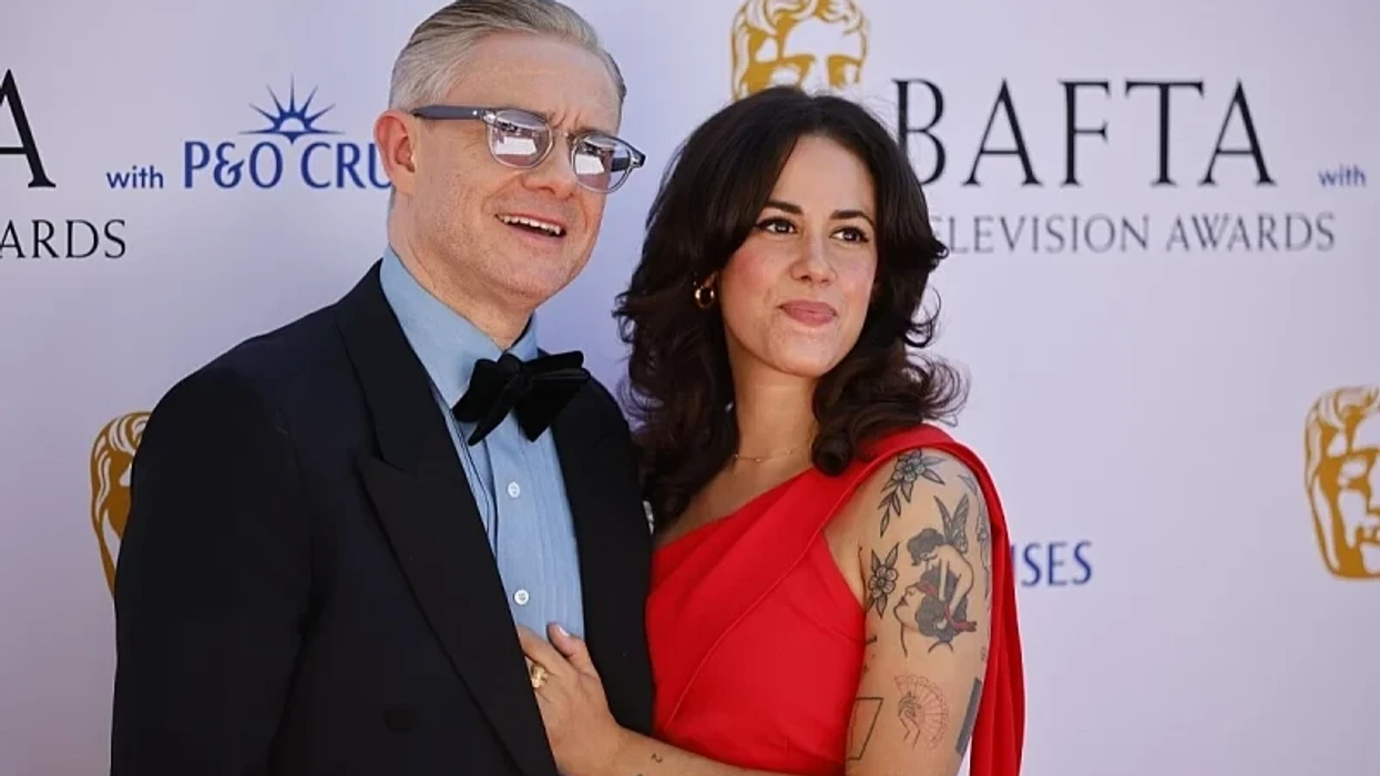 Unazat në tapetin e kuq zbuluan martesën e fshehtë të Martin Freemanit