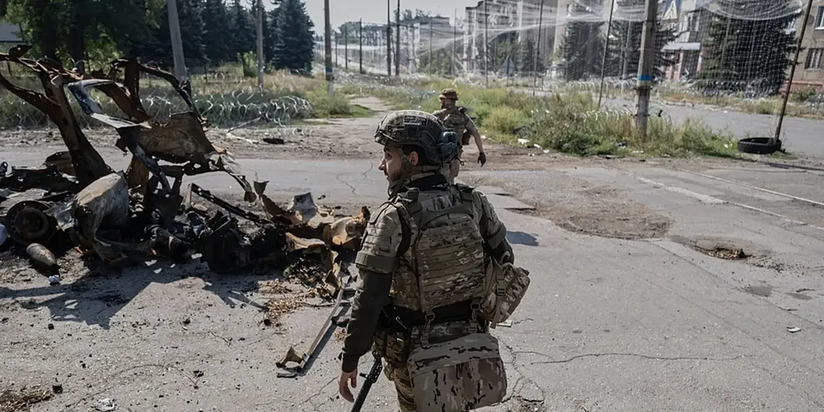Ukraina ndal krahun verior të manovrës ruse drejt Donbasit